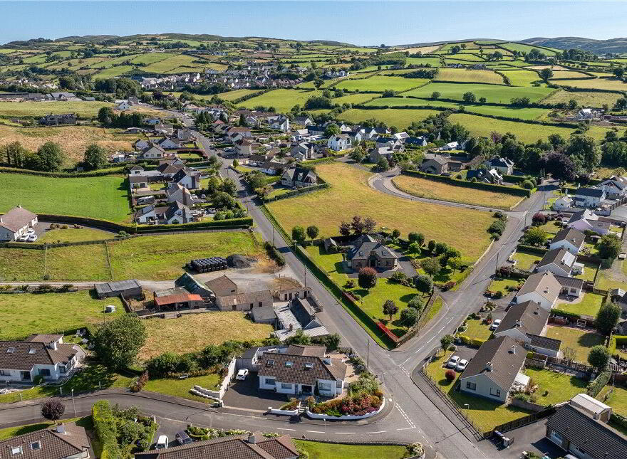 6 Cedar Mews, Warrenpoint, Newry, BT34 3FX