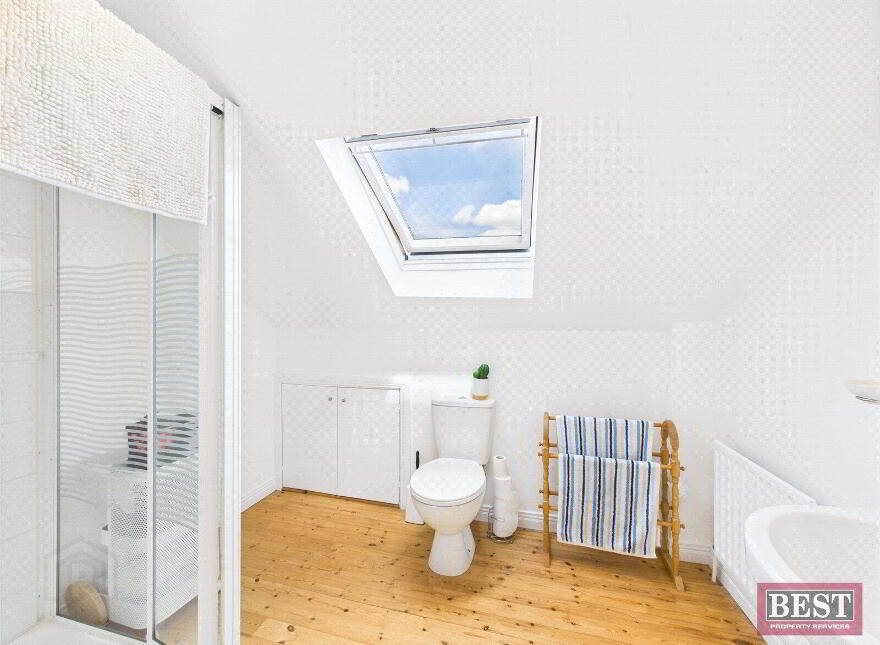 6 Cedar Mews, Warrenpoint, Newry, BT34 3FX