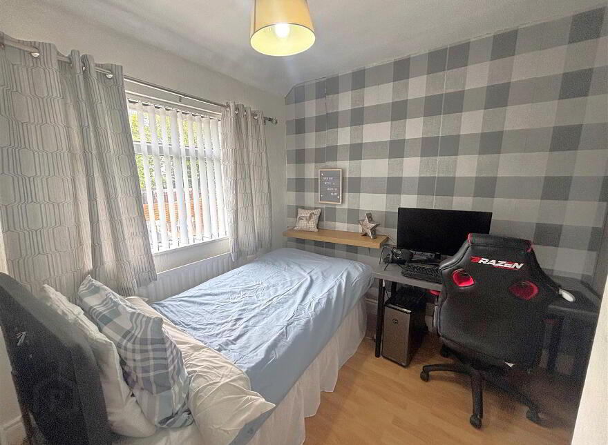 7 Hoylake Park, Belfast, BT14 6PR
