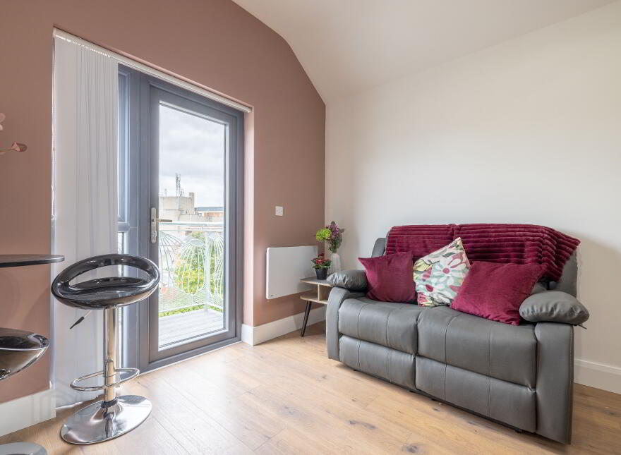 B, 58 Dufferin Avenue, Bangor, BT20 3AD