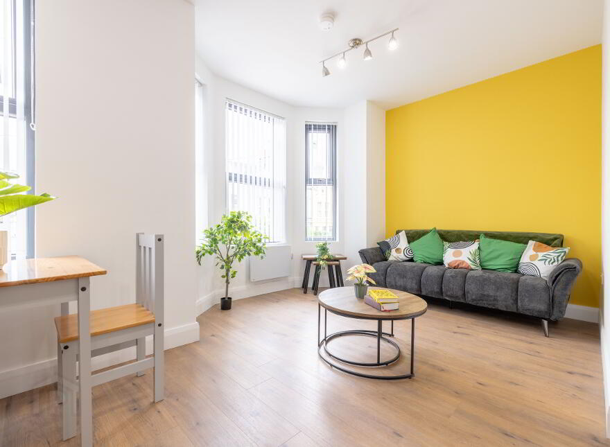 B, 58 Dufferin Avenue, Bangor, BT20 3AD