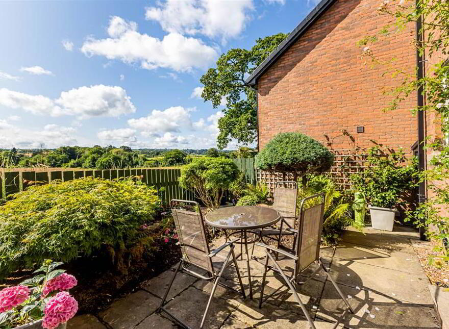 26 Edenderry Cottages, Belfast, BT8 8RY