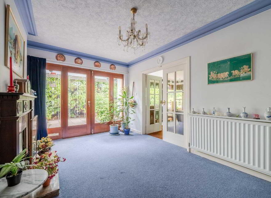 12a Circular Road West, Cultra, Holywood, BT18 0AT