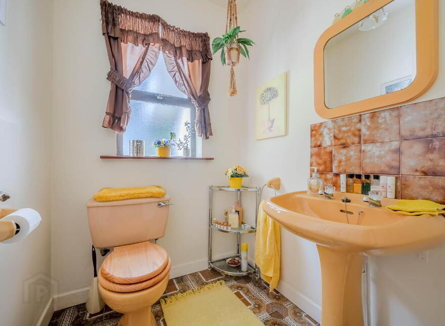 12a Circular Road West, Cultra, Holywood, BT18 0AT