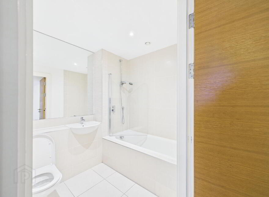 Apartment 202 2 William Street South, Belfast, BT1 4FJ