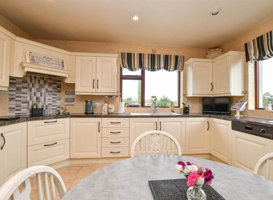 18 Ballywillin Road, Crossgar, Downpatrick, BT30 9LE