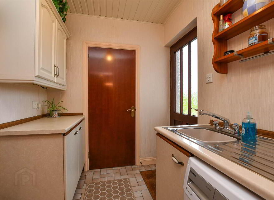 18 Ballywillin Road, Crossgar, Downpatrick, BT30 9LE