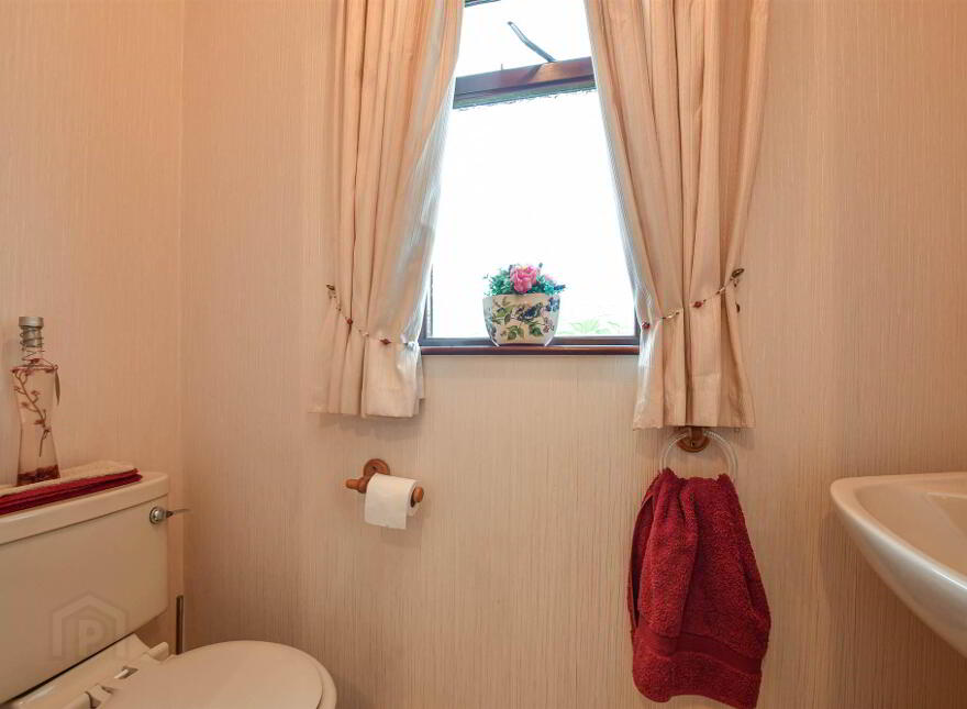 18 Ballywillin Road, Crossgar, Downpatrick, BT30 9LE