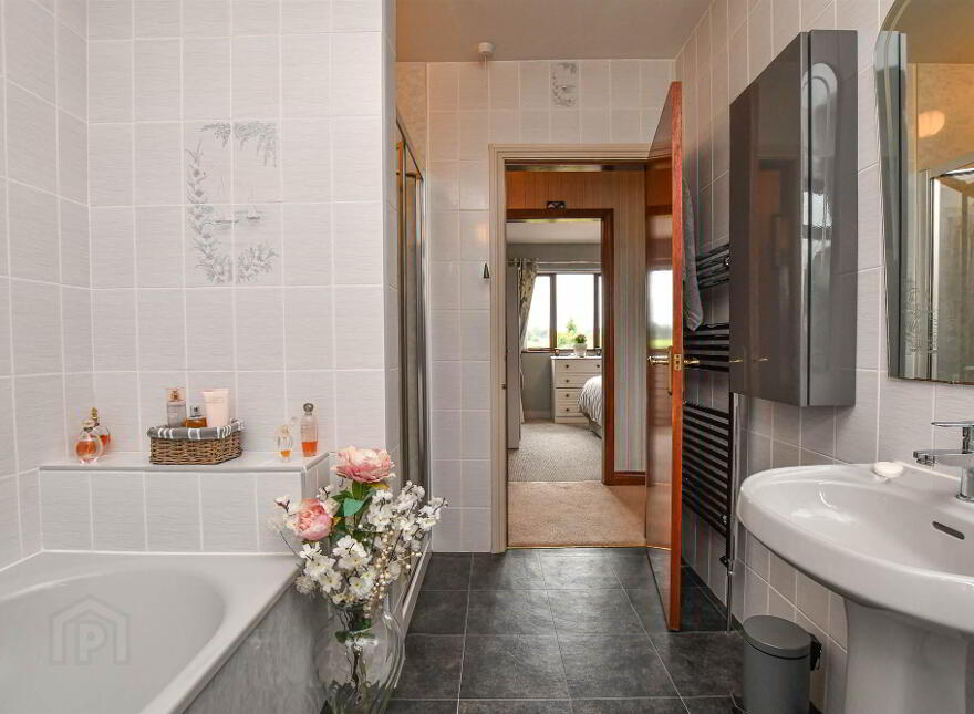 18 Ballywillin Road, Crossgar, Downpatrick, BT30 9LE