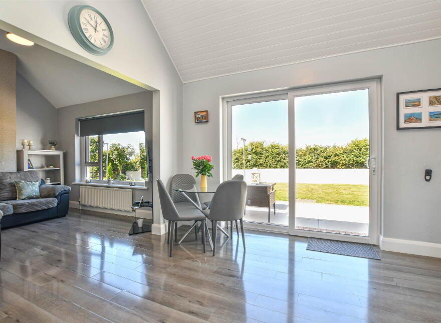 15 Tullyronan, Ballyhornan, Downpatrick, BT30 7SX