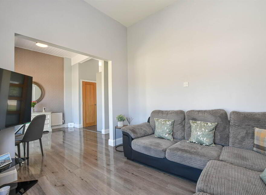 15 Tullyronan, Ballyhornan, Downpatrick, BT30 7SX