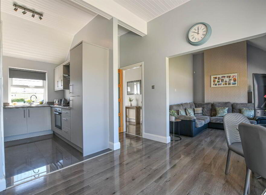 15 Tullyronan, Ballyhornan, Downpatrick, BT30 7SX