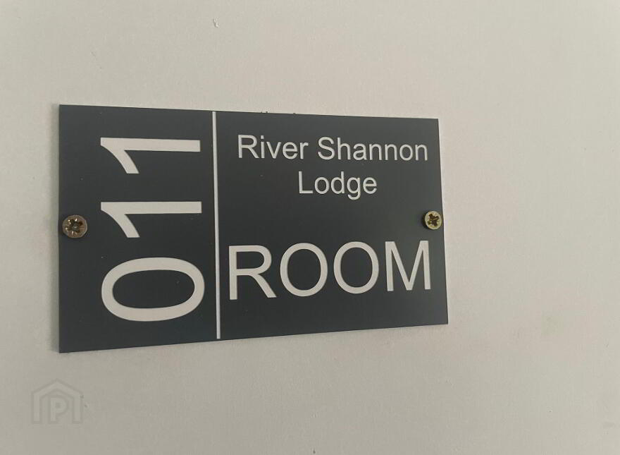 River Shannon Lodge, Rooskey, N41HK10