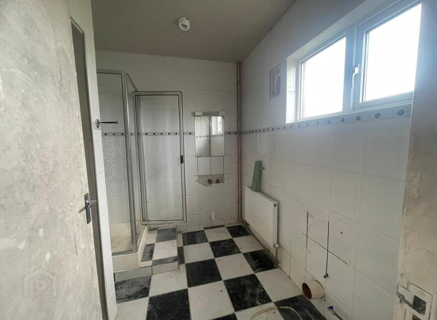 River Shannon Lodge, Rooskey, N41HK10