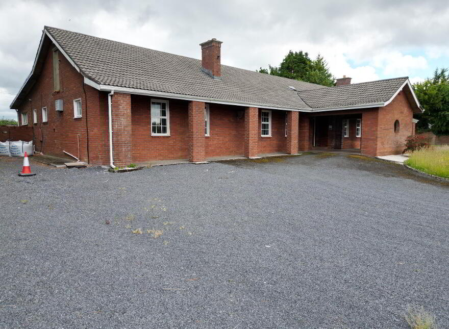 River Shannon Lodge, Rooskey, N41HK10