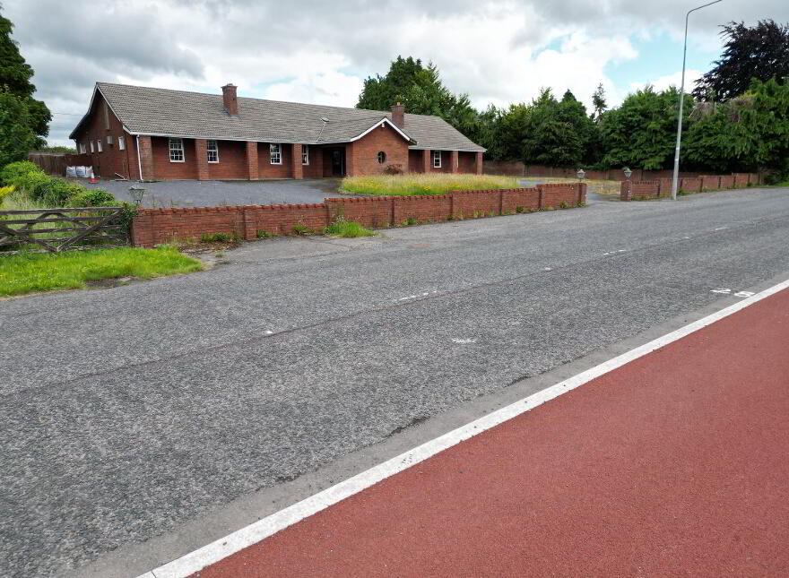 River Shannon Lodge, Rooskey, N41HK10