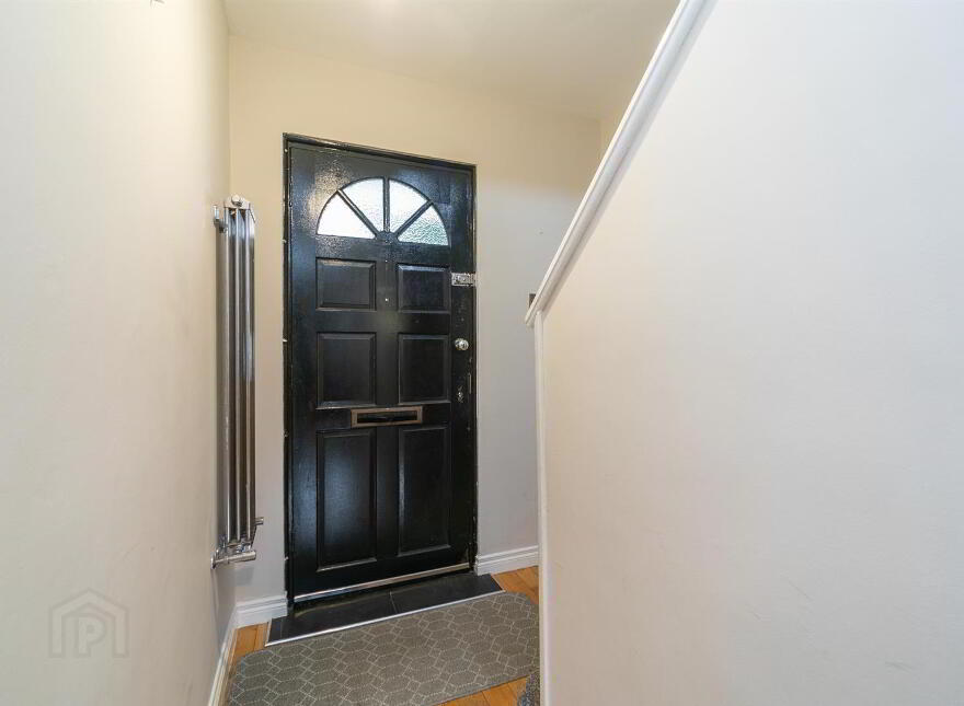 9 Knock Grove, Belfast, BT5 6GF