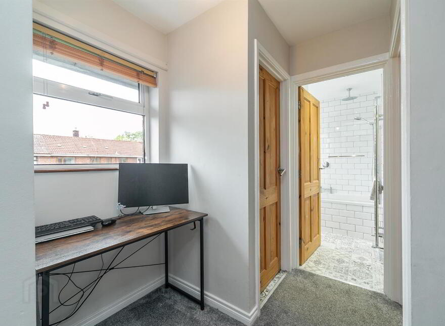 9 Knock Grove, Belfast, BT5 6GF