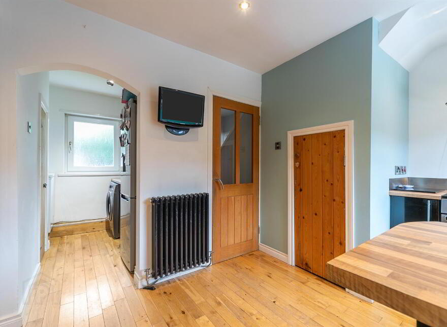9 Knock Grove, Belfast, BT5 6GF