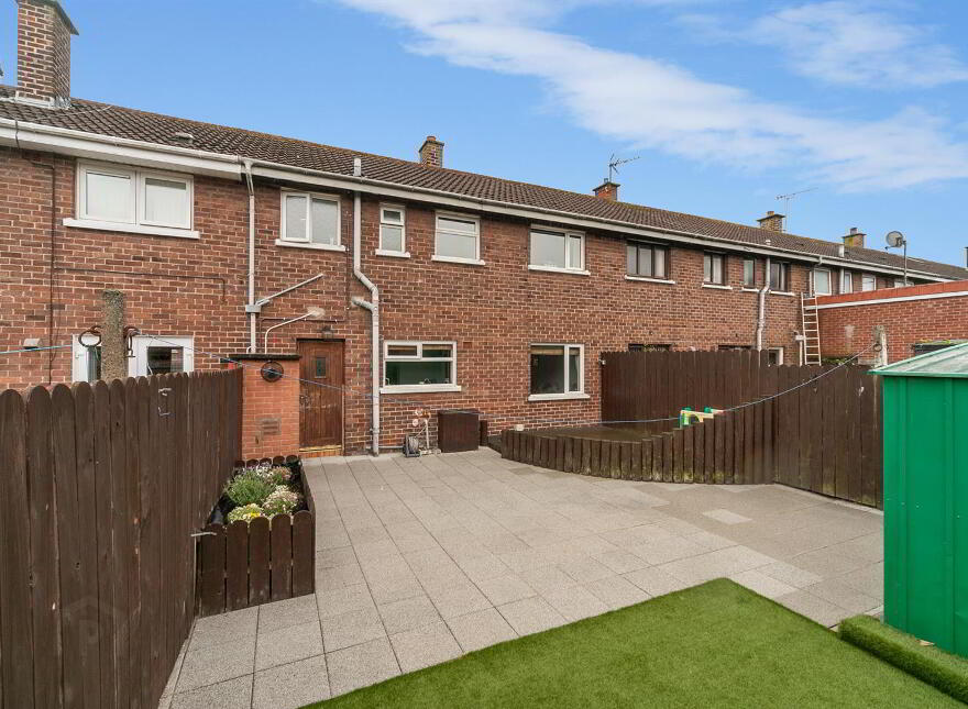 9 Knock Grove, Belfast, BT5 6GF