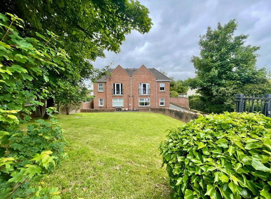 417e Antrim Road, Newtownabbey, BT36 5ED photo