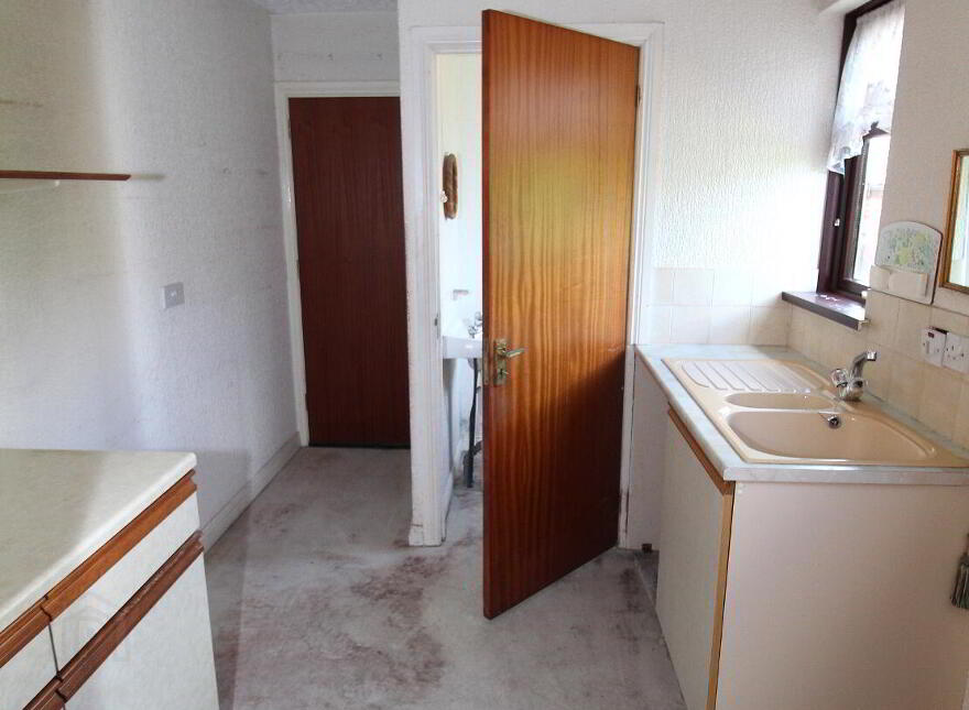 33 Holborn Hall, Lisburn, BT27 5AU