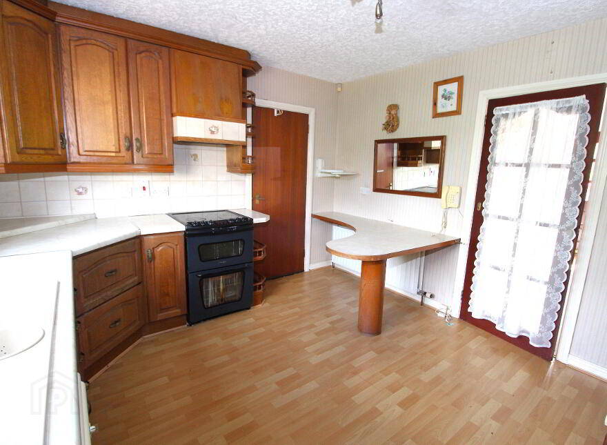 33 Holborn Hall, Lisburn, BT27 5AU