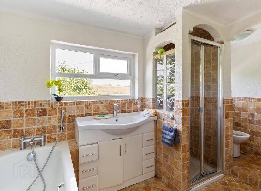 Casalingo, Ballylarkin, Inch, Gorey, Y25KD80
