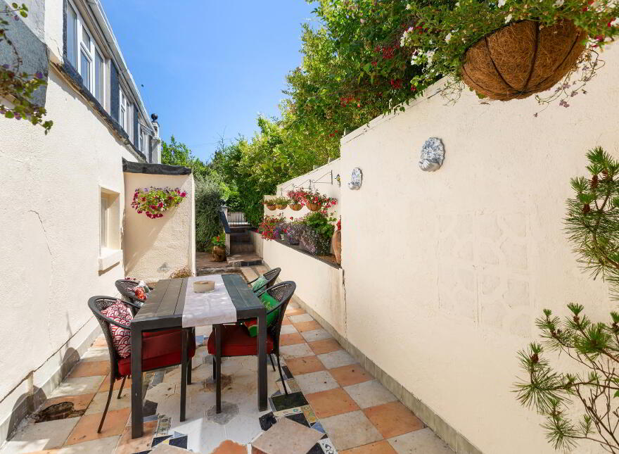 Casalingo, Ballylarkin, Inch, Gorey, Y25KD80