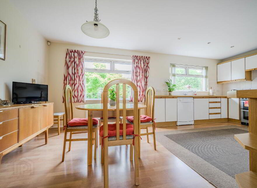 2 Cleland Park North, Bangor, BT20 3EN