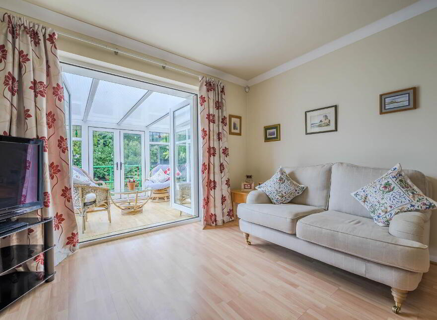2 Cleland Park North, Bangor, BT20 3EN