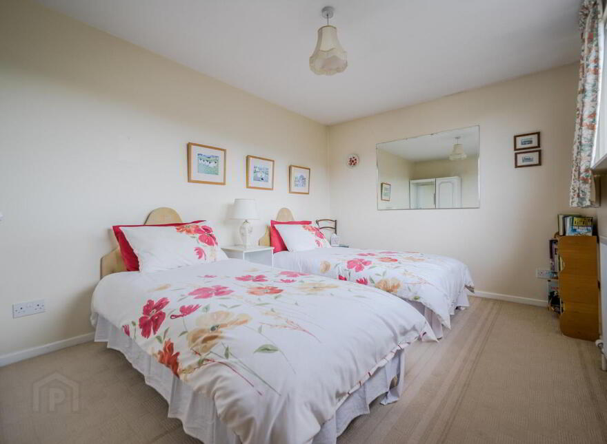2 Cleland Park North, Bangor, BT20 3EN