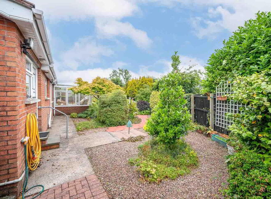 2 Cleland Park North, Bangor, BT20 3EN