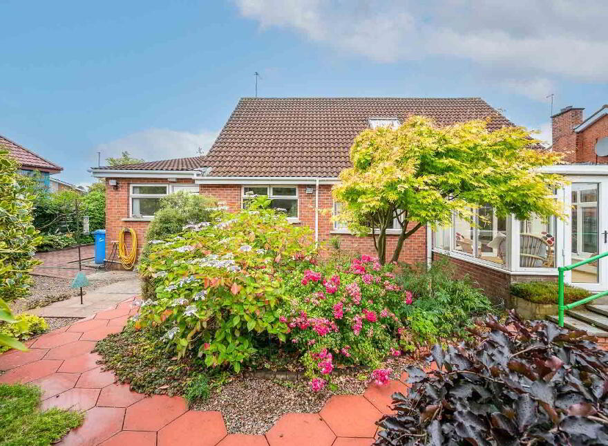 2 Cleland Park North, Bangor, BT20 3EN
