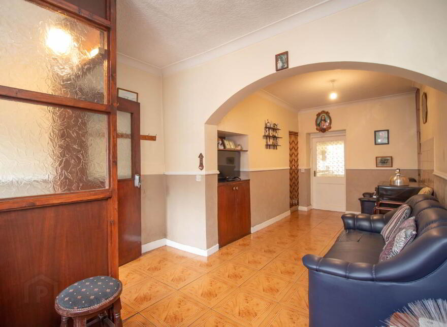 33 College Street, Cavan Town, H12K889