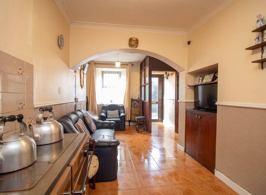 33 College Street, Cavan Town, H12K889
