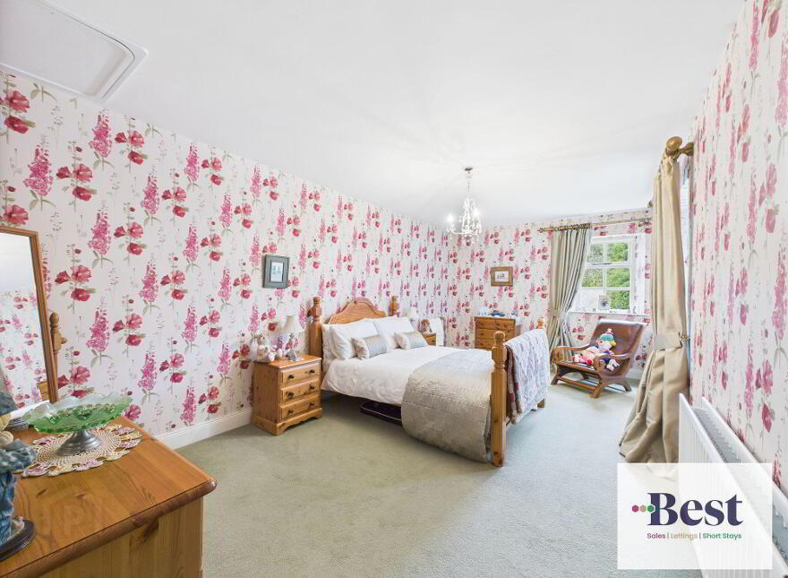 28 Ballywillin Road, Larne, BT40 3LQ
