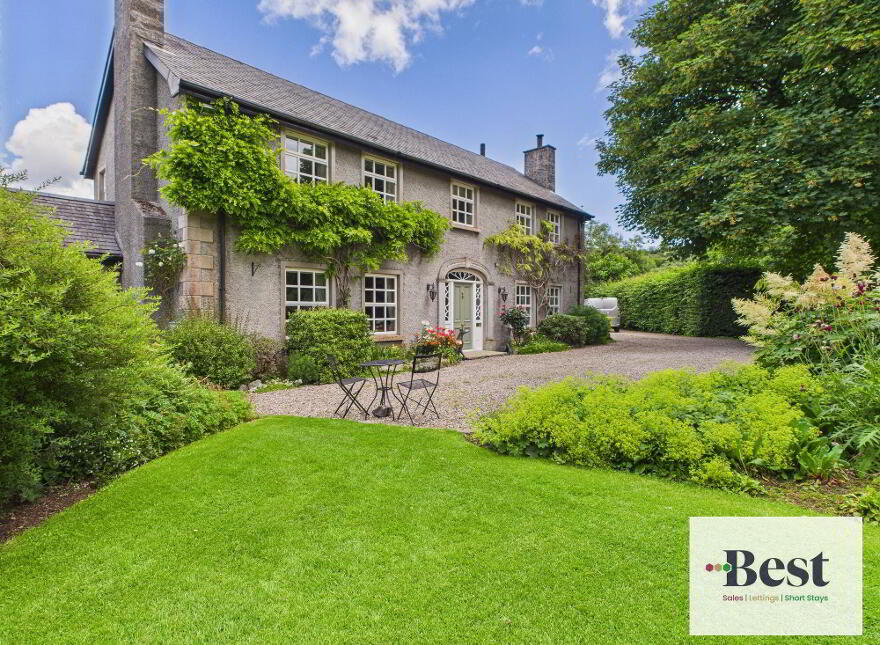 28 Ballywillin Road, Larne, BT40 3LQ