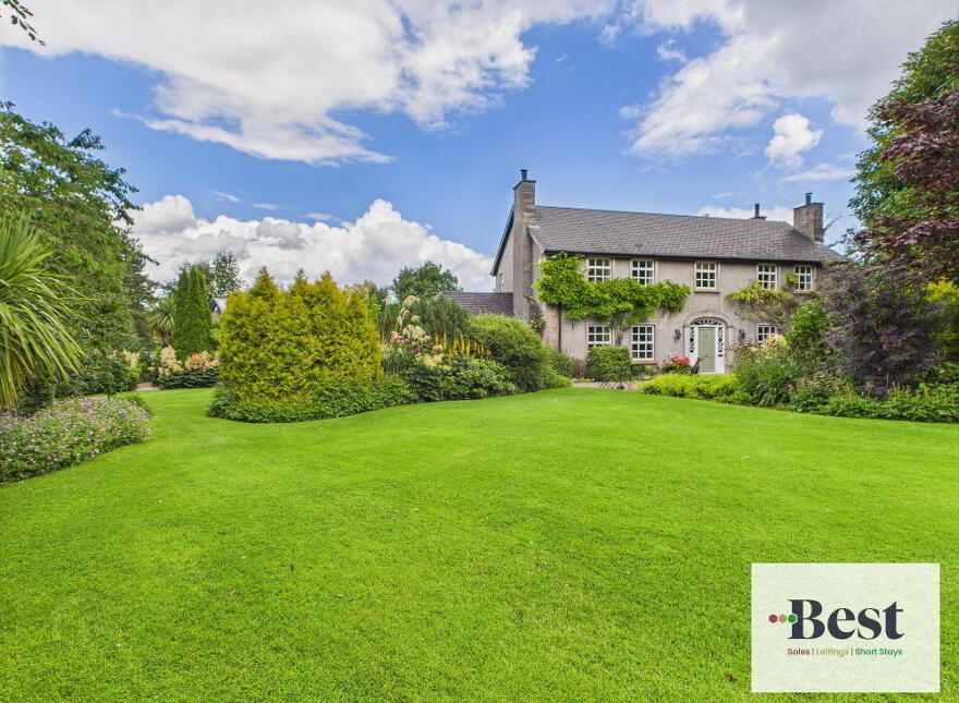 28 Ballywillin Road, Larne, BT40 3LQ