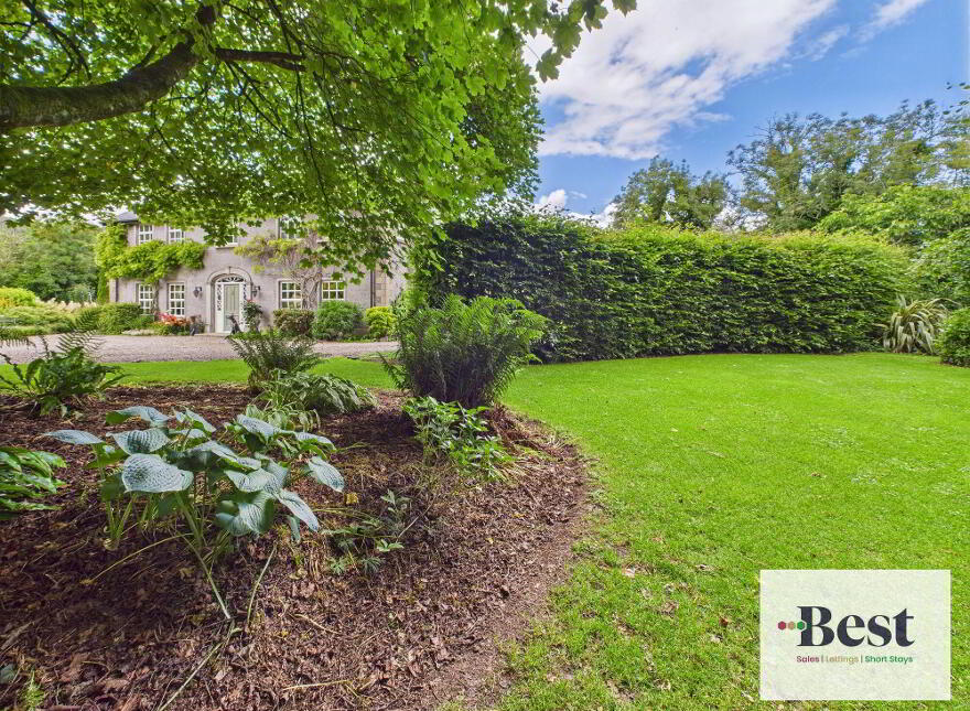 28 Ballywillin Road, Larne, BT40 3LQ