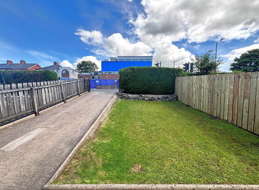634 Oldpark Road, Belfast, BT14 6QL