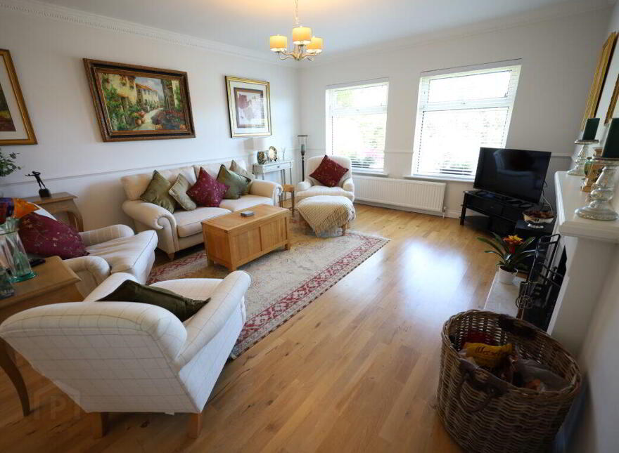 52 Carrigcourt, Carrigaline, P43A489