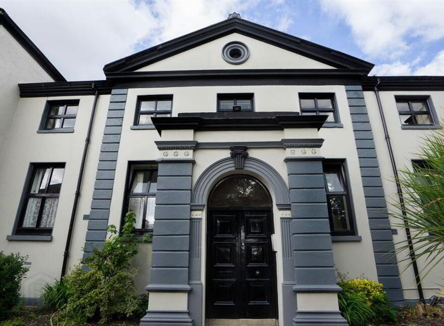 Apartment 12 Library Apartments, Chapel Street, Dundalk, A91FC43 photo