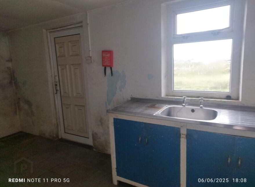 Murvey, Connemara, Roundstone, H91C5C3