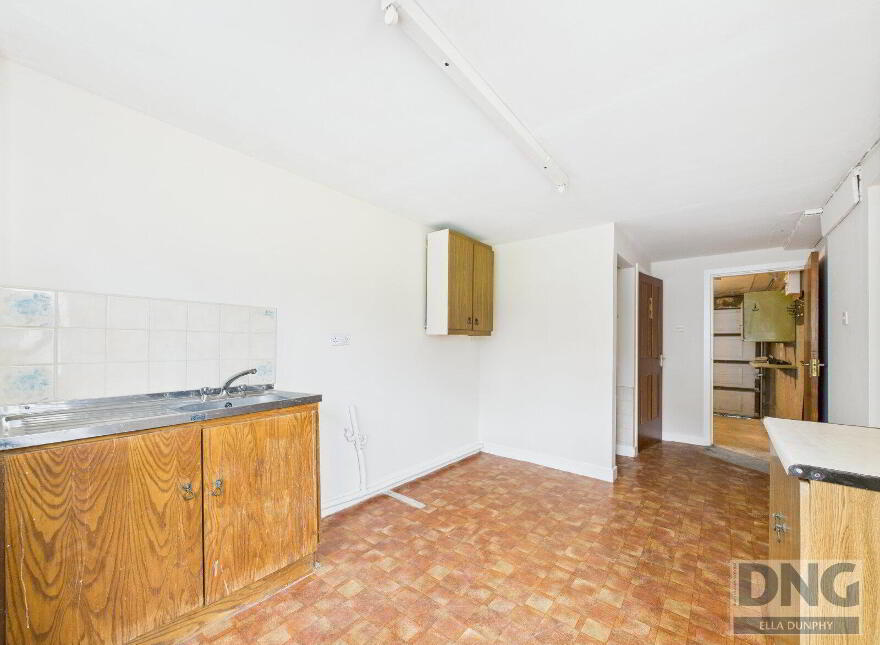 5 Rushbrook, Drakelands, R95