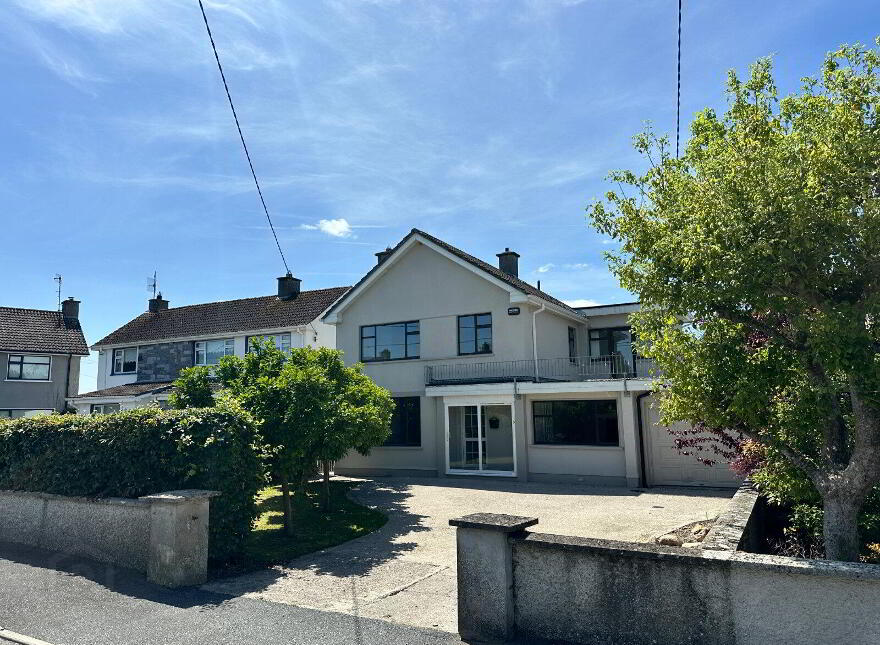 5 Rushbrook, Drakelands, R95