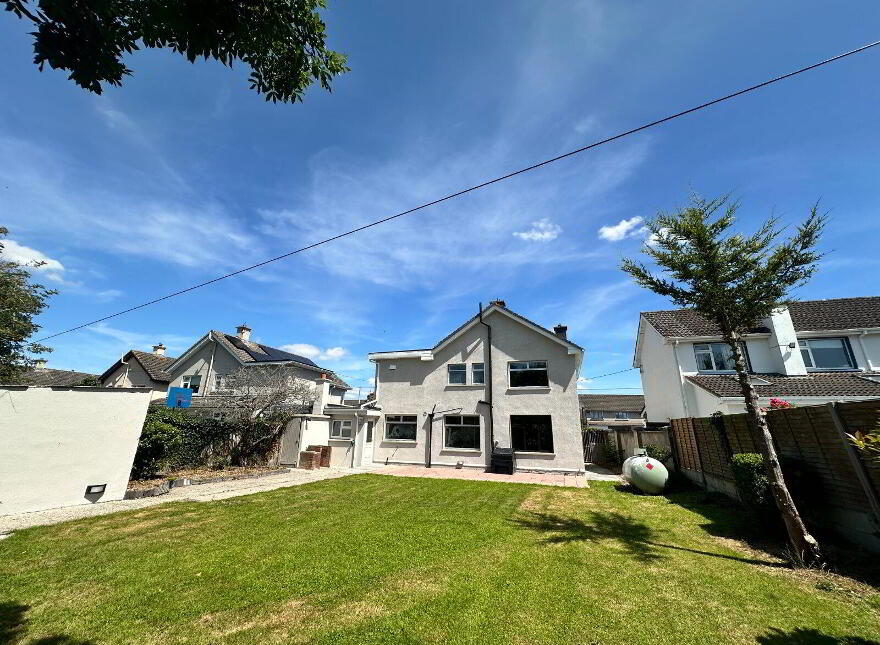 5 Rushbrook, Drakelands, R95