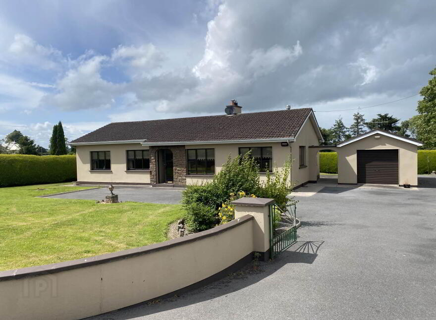 Ballynilard, Tipperary Town photo