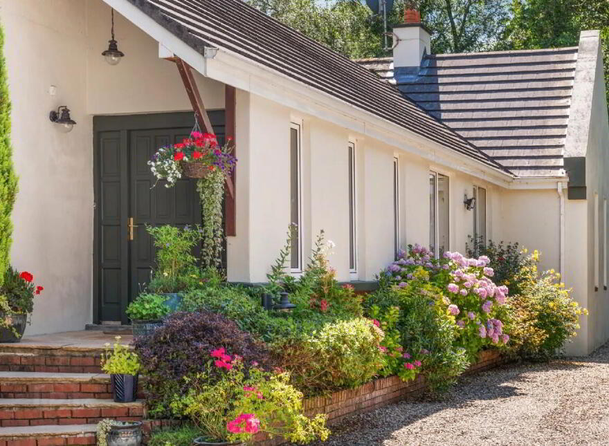 Moys House, Clarisford, Killaloe, V94R9X2