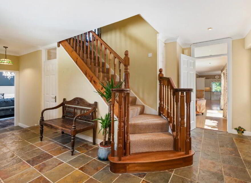 Moys House, Clarisford, Killaloe, V94R9X2
